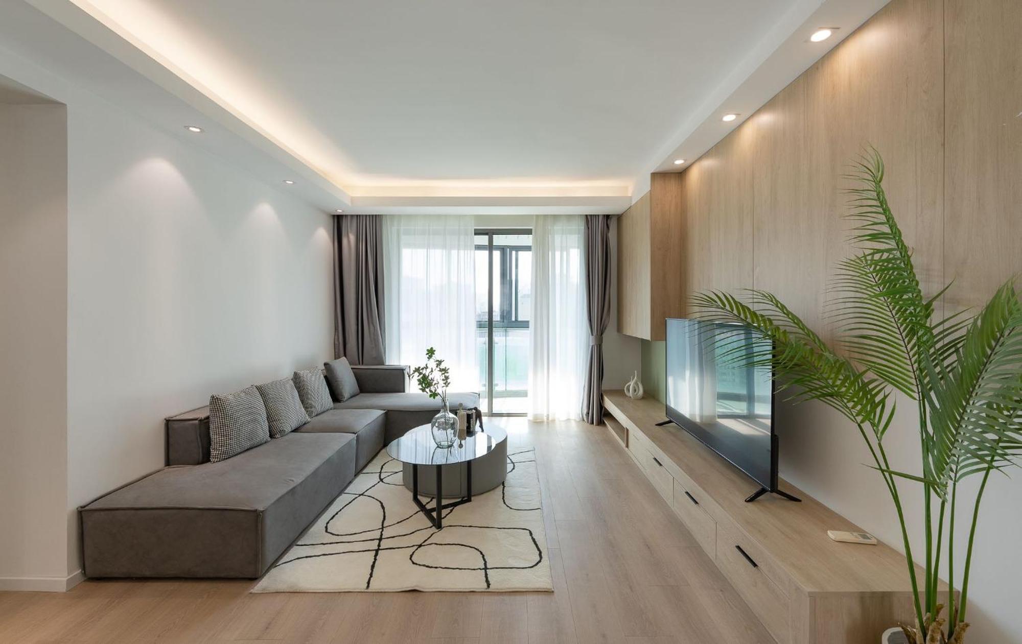 Eastern Hub Apartment Shanghai