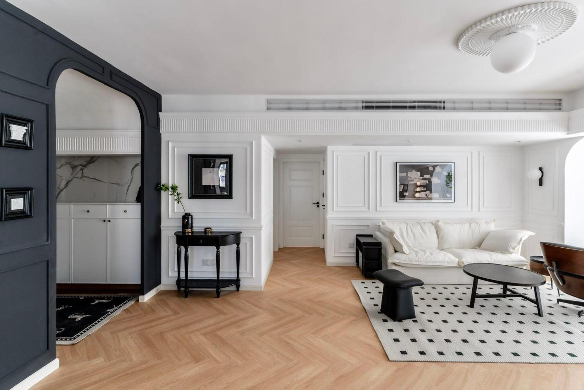 Eastern Hub Apartment