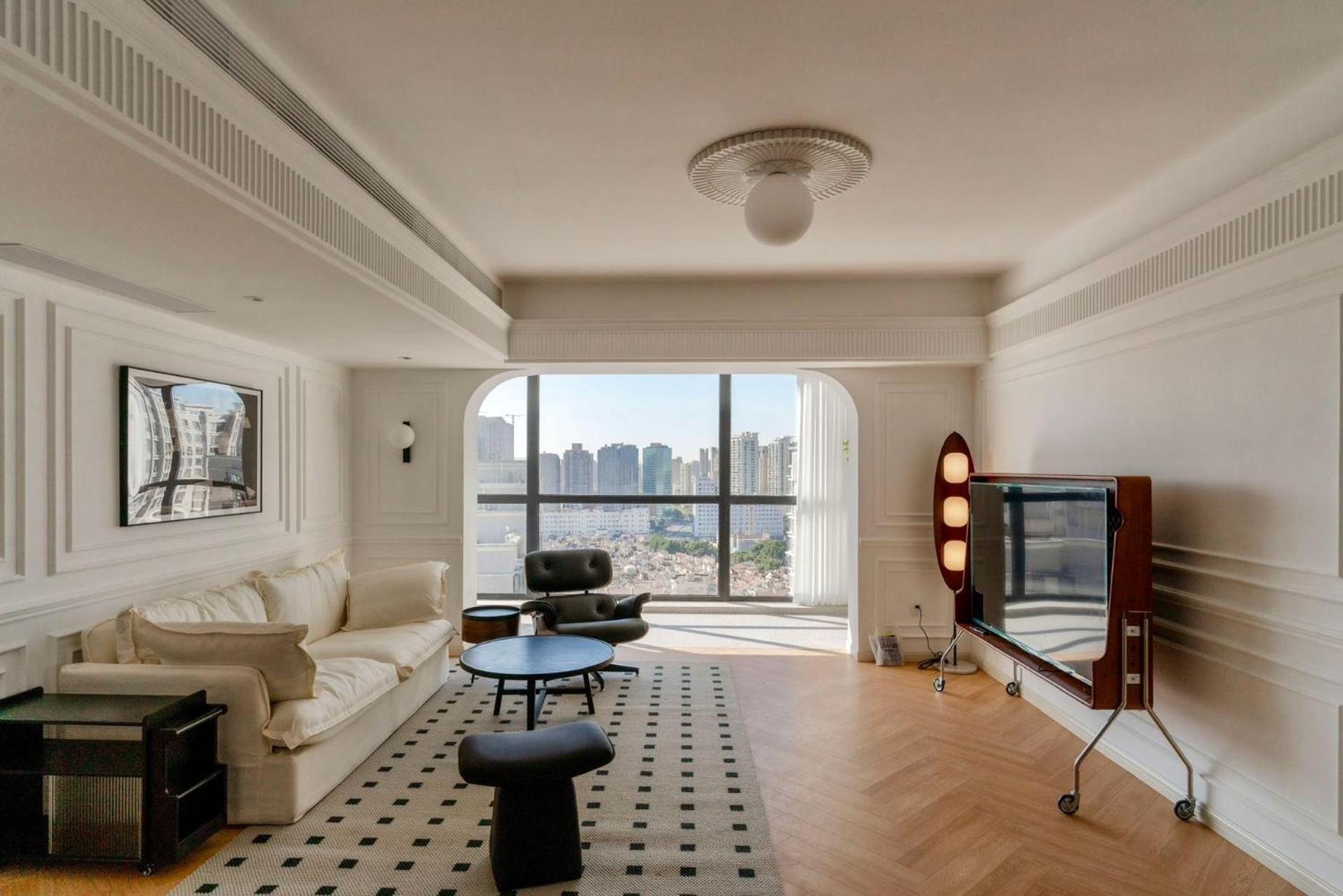 Eastern Hub Apartment